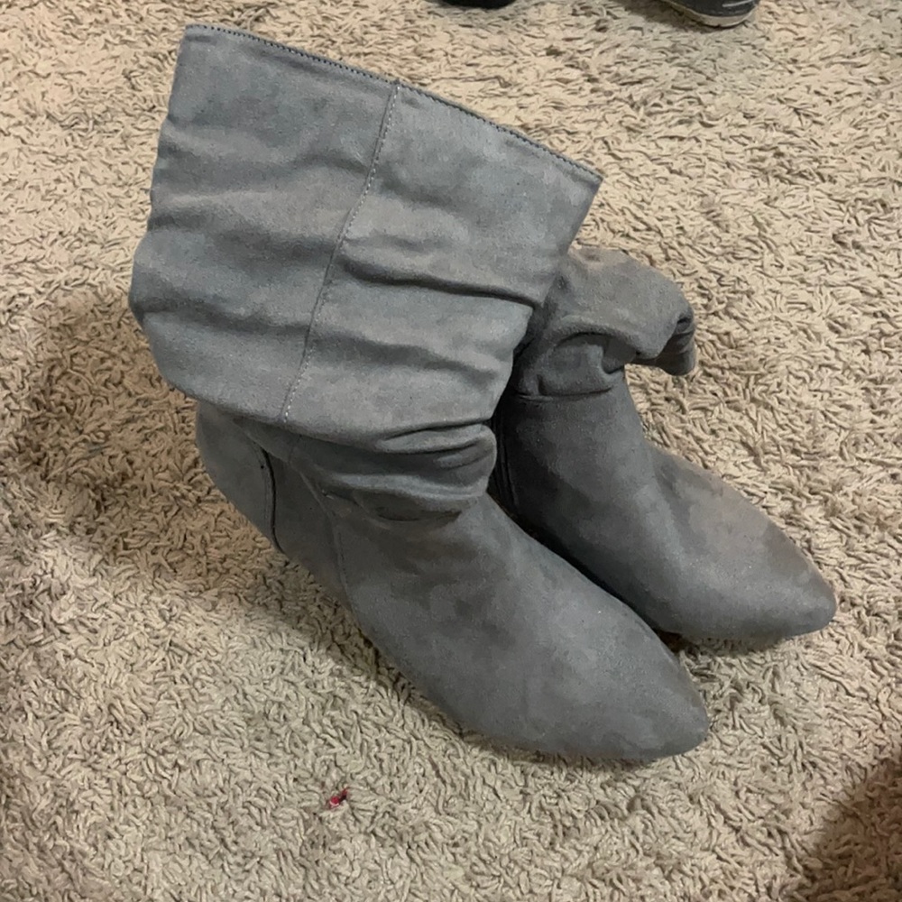 Chase and Chloe slouch boots